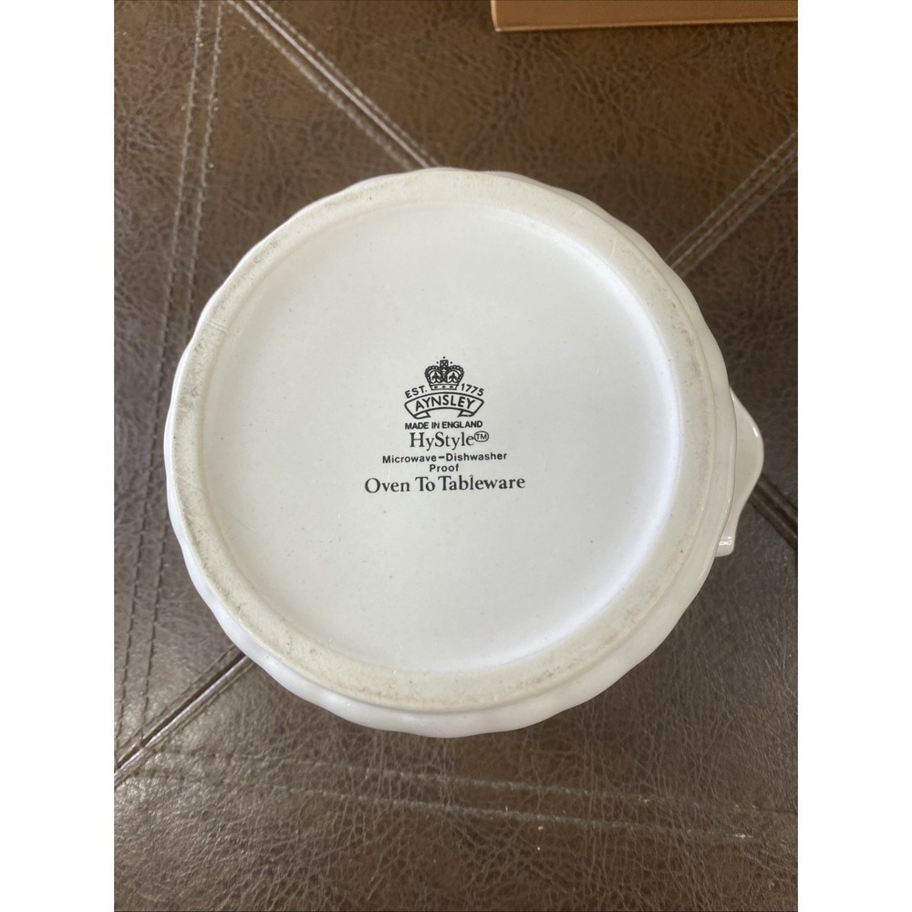 Vintage Aynsley Cottage Garden HyStyle 5" Lidded ramekin Dish - 0.5 Qt - Picture 10 of 12